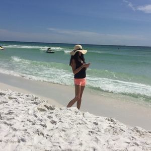 Meet your Posher, Lisa